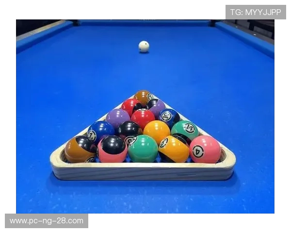 台球技巧与策略全面解析：从基础入门到高级技巧提升的实用指南