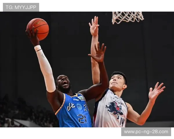 山东高速主场鏖战劲旅巅峰对决掀起新一轮篮球激情风暴 山东高速主场鏖战劲旅巅峰对决掀起新一轮篮球激情风暴