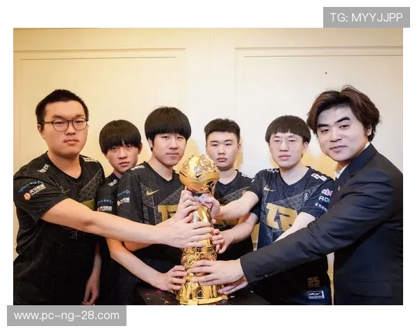 聚焦英雄联盟RNG战队个人能力分析与发展潜力探讨