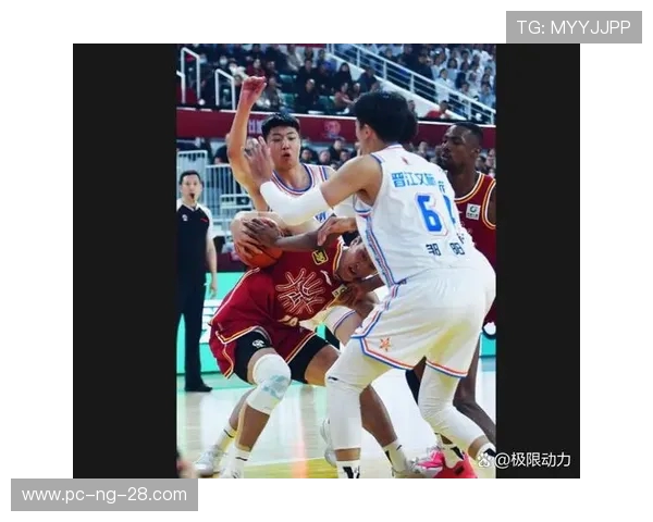 克劳利与朴次茅斯激战成和比分揭晓精彩瞬间回顾