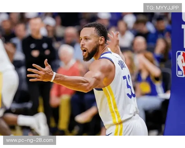 勇士与步行者激战正酣新浪体育全程直播精彩瞬间回顾