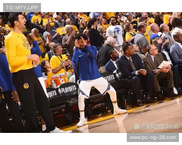 勇士与鹈鹕激战四月末争夺季后赛席位的关键之战